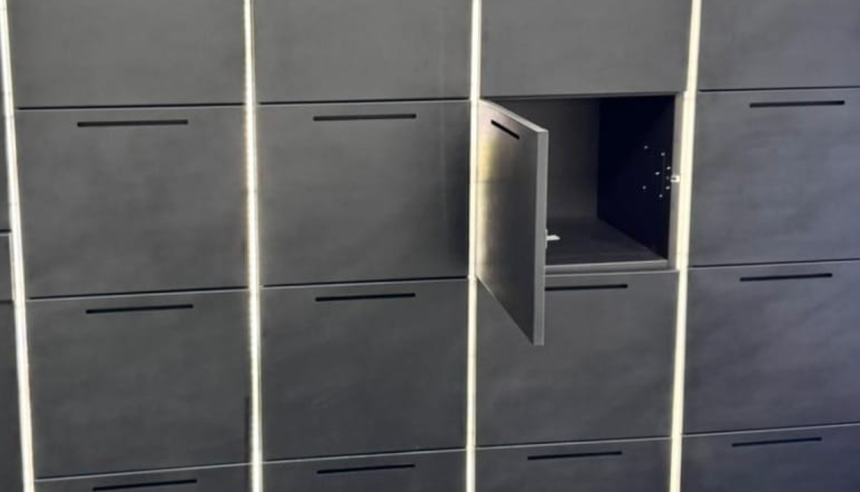 Hotii s au adaptat fura colete din cutiile firmelor de curierat