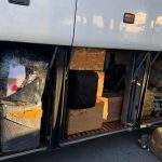Bunuri contrafacute in valoare de peste 25 milioane de lei confiscate de politistii de frontiera intr un autocar