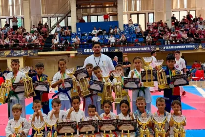 Alpha Fighters Academy Giurgiu, 19 medalii la Constanța: 7 aur, 9 argint, 3 bronz