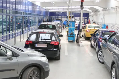 RAR avertizează șoferii despre site-urile care taxează programările